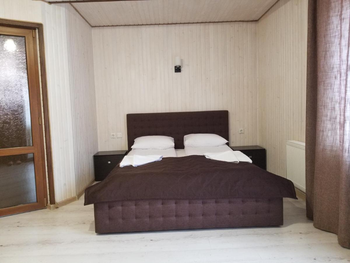 Guest House Mountain バコヴェル エクステリア 写真